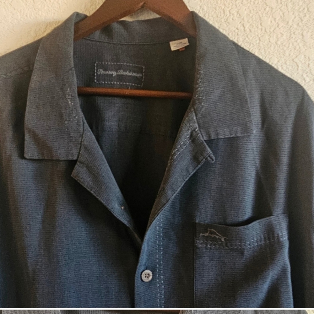 Black Tommy Bahama 2XLB Silk button down - Picture 5 of 7